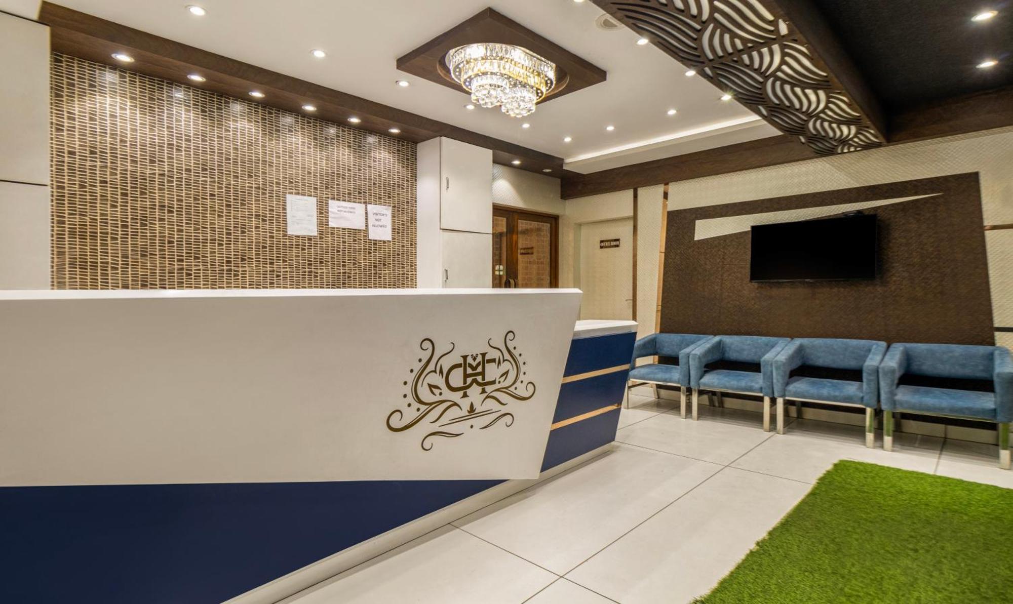 Hotel Orion Crystal Kalküta Dış mekan fotoğraf